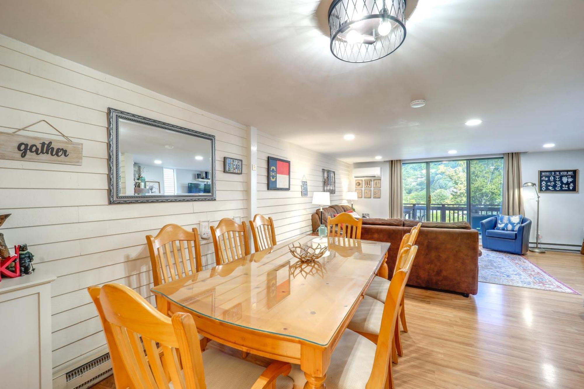 Sugar Mountain Condo With Aandc - Walk To Ski And Golf! Exteriör bild