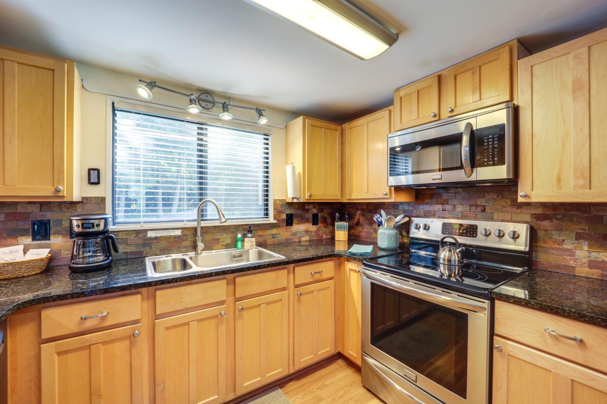 Sugar Mountain Condo With Aandc - Walk To Ski And Golf! Exteriör bild